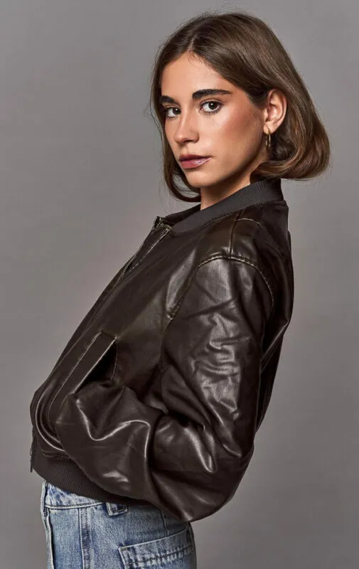 Angela T - Mot Management