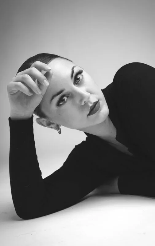 Carmen B - Mot Management