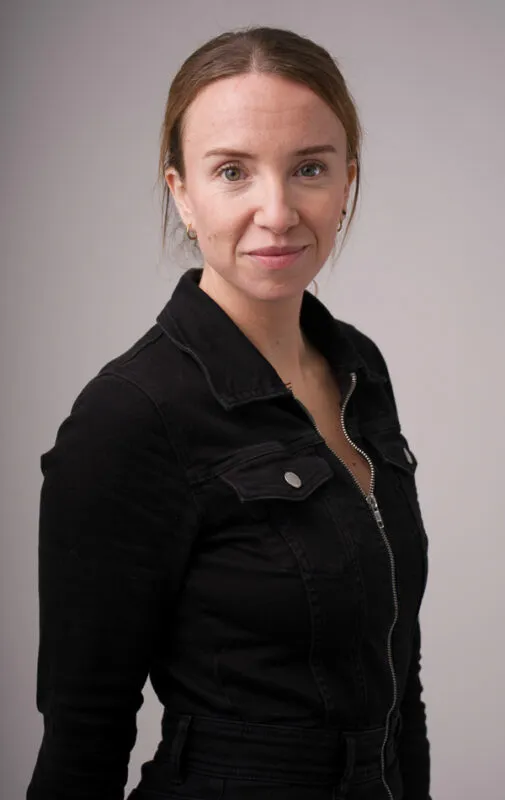 Cristina J - Mot Management