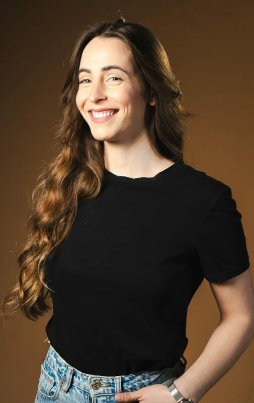 Cristina N - Mot Management
