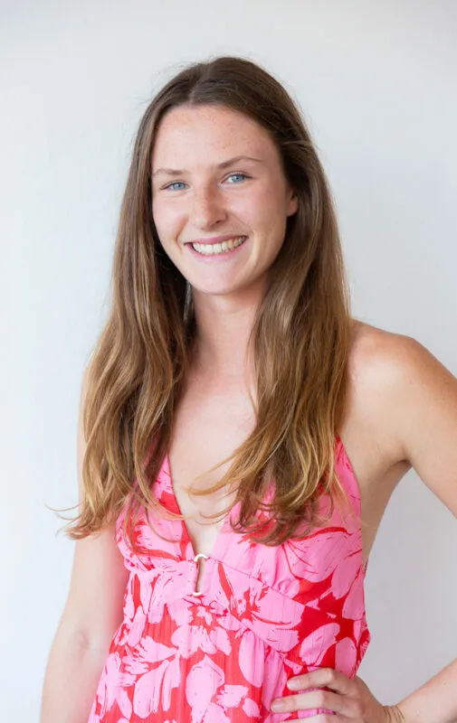 Daniela Ca - Mot Management
