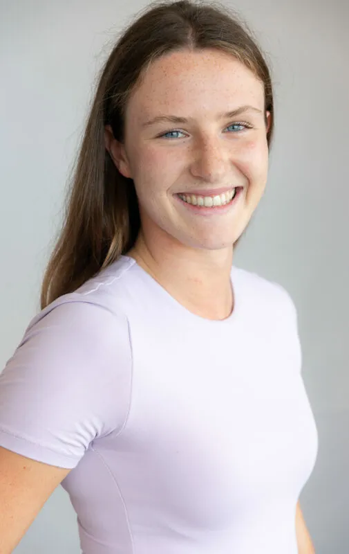 Daniela Ca - Mot Management