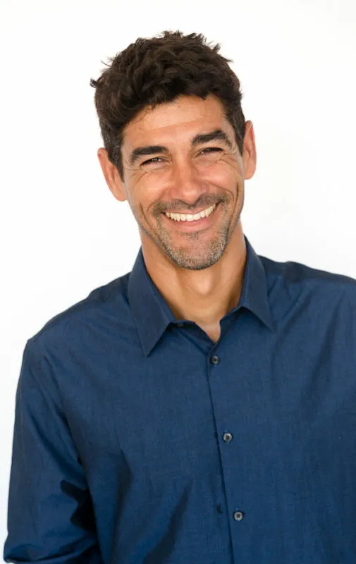 Enrique Lo - Mot Management