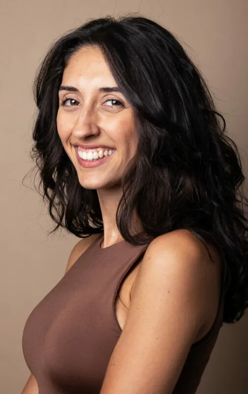 Julia S - Mot Management