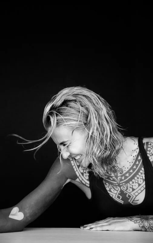 Leila G - Mot Management