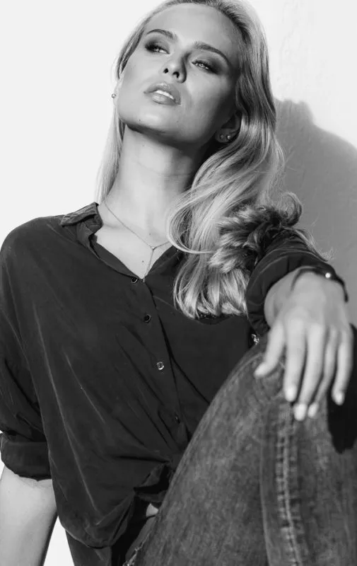 María Z - Mot Management