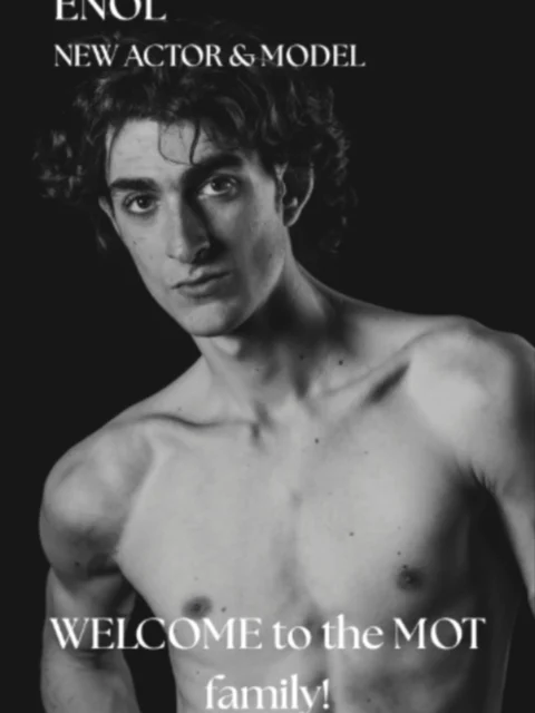 Enol, nuevo actor y modelo en la agencia!! Bienvenido😍😍 . . ....