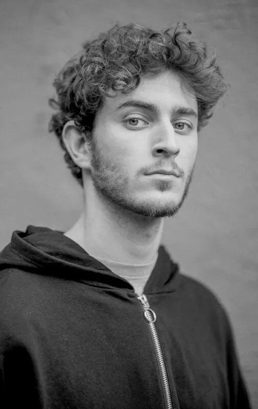 Nicolas R - Mot Management