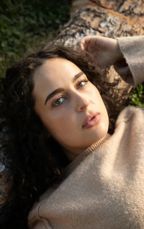 Sara T - Mot Management