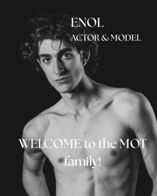 Enol, nuevo modelo y actor en la agencia!! Bienvenido😍😍 . . ....