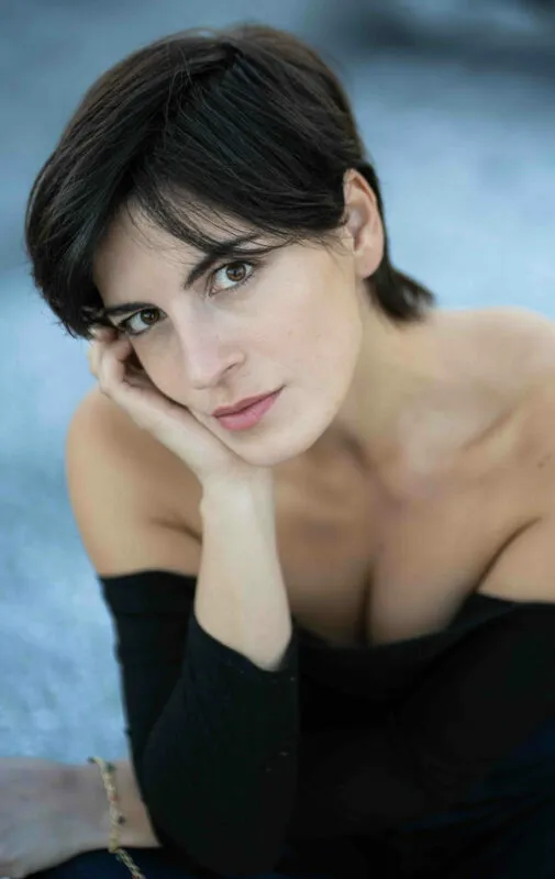 Valeria Z - DIRECT BOOKING ITALIA - Mot Management