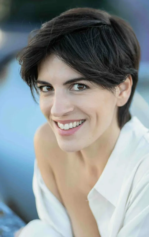 Valeria Z - DIRECT BOOKING ITALIA - Mot Management
